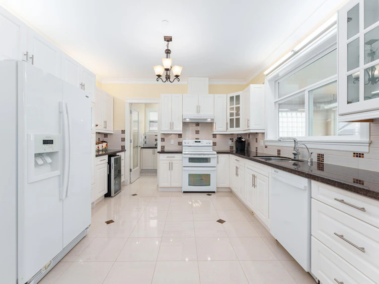 617 E 52nd Avenue, Vancouver, BC, V5X 1G8 - 13