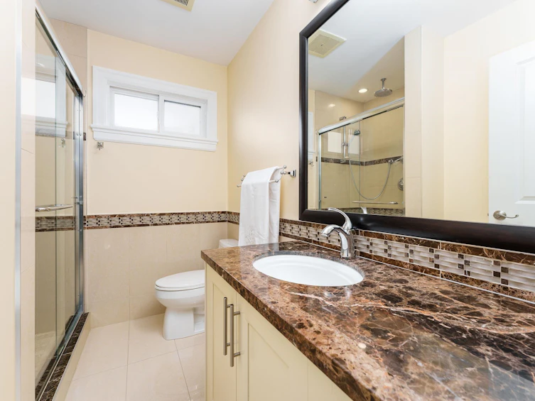 617 E 52nd Avenue, Vancouver, BC, V5X 1G8 - 22