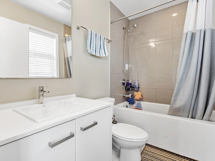 23-1938 North Parallel Road, Abbotsford, BC, V3G 2C6 - 25
