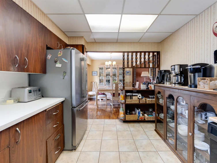 10962 145a Street, Surrey, BC, V3R 3S4 - 11