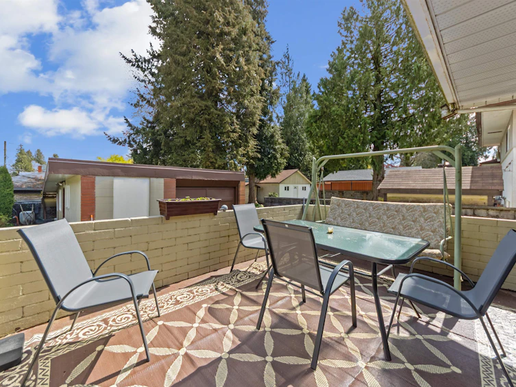 10962 145a Street, Surrey, BC, V3R 3S4 - 24