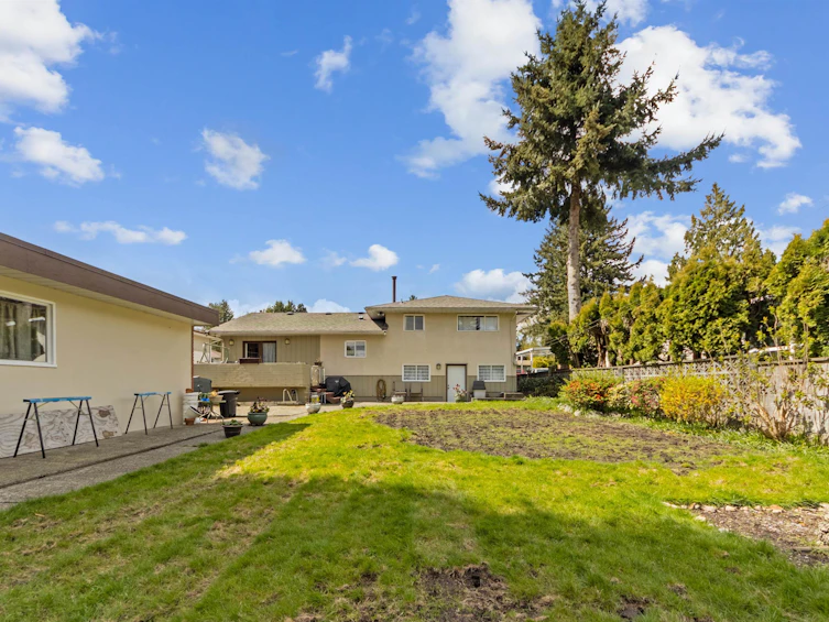 10962 145a Street, Surrey, BC, V3R 3S4 - 33