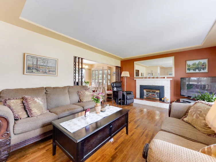 10962 145a Street, Surrey, BC, V3R 3S4 - 3