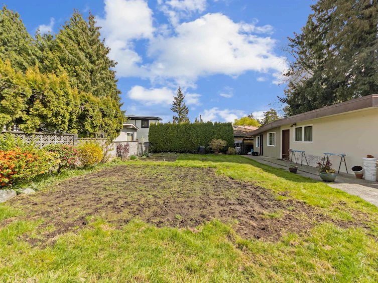 10962 145a Street, Surrey, BC, V3R 3S4 - 32