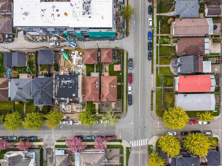 2808 Horley Street, Vancouver, BC, V5R 4R9 - 33