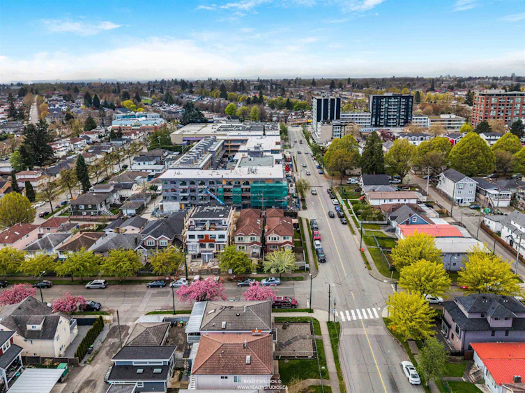 2808 Horley Street, Vancouver, BC, V5R 4R9 - 31