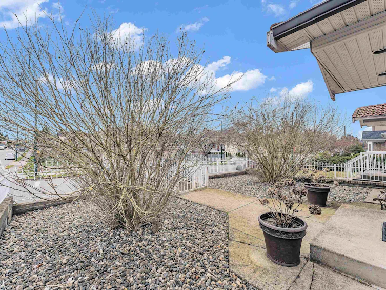 2808 Horley Street, Vancouver, BC, V5R 4R9 - 4
