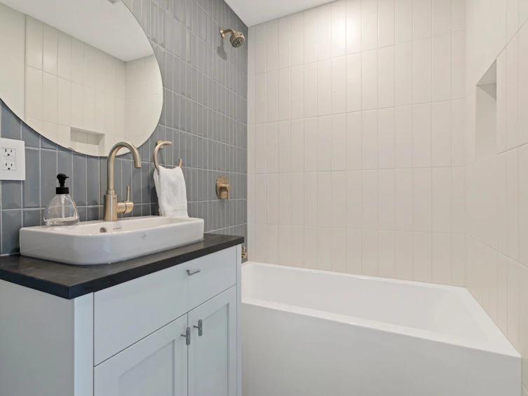 2-326 W 14th Street, North Vancouver, BC, V7M 1P6 - 16