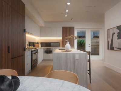 1-275 W 17th Avenue - 4