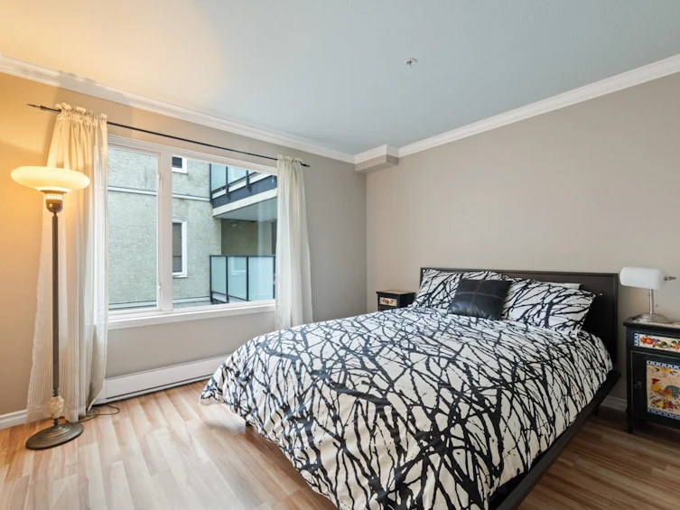 201-1554 Burnaby Street, Vancouver, BC, V6G 1W9 - 13