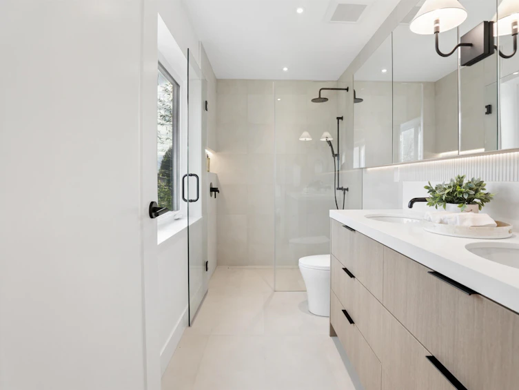 2-2130 E 2 Avenue, Vancouver, BC, V5N 1E8 - 15