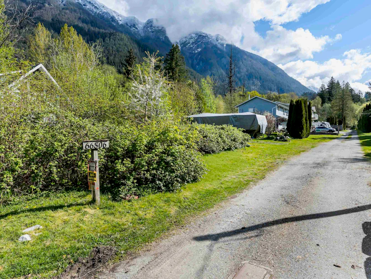 66506 Kawkawa Lake Road, Hope, BC, V0X 1L1 - 5