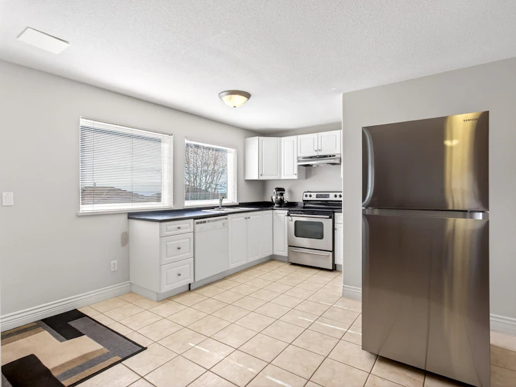 1671 Mallard Court, Coquitlam, BC, V3E 3C7 - 33