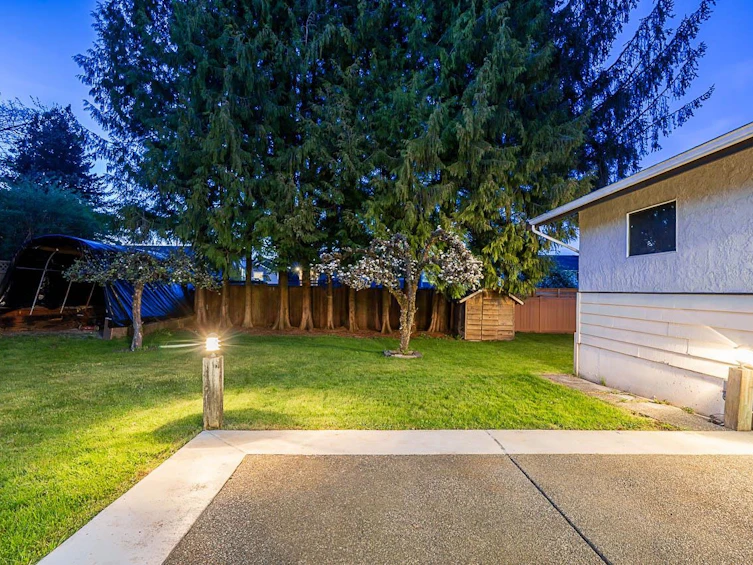 26981 28b Avenue, Langley, BC, V4W 3A5 - 26