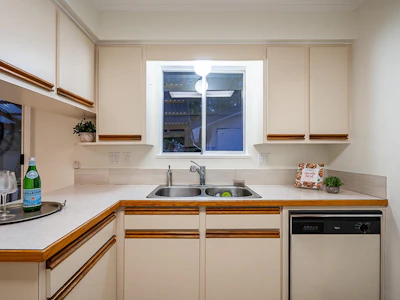 26981 28b Avenue - 3