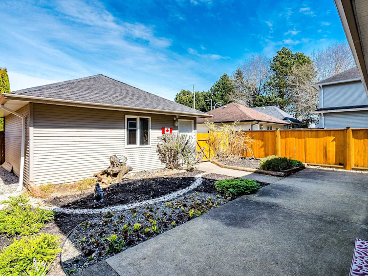 3933 Garry Street, Richmond, BC, V7E 2T7 - 36