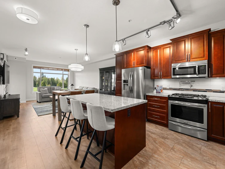 327-8157 207 Street, Langley, BC, V2Y 0V3 - 5