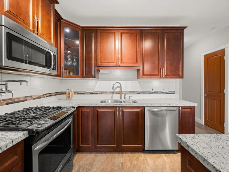 327-8157 207 Street, Langley, BC, V2Y 0V3 - 8