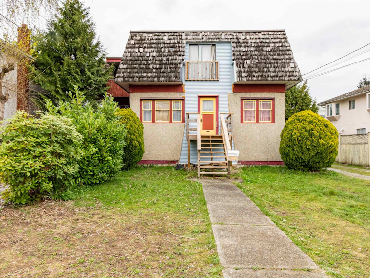 4939 Sidley Street, Burnaby, BC, V5J 1T6