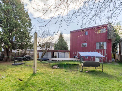 4939 Sidley Street - 5