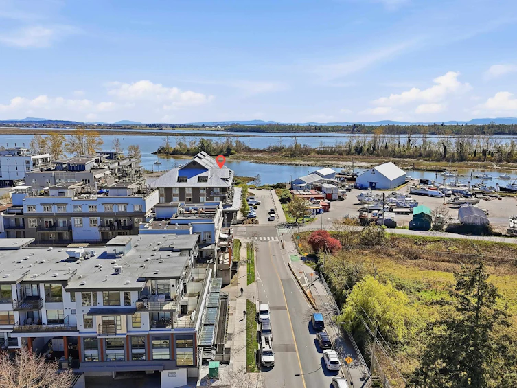 210-6077 London Road, Richmond, BC, V7E 0A7 - 31