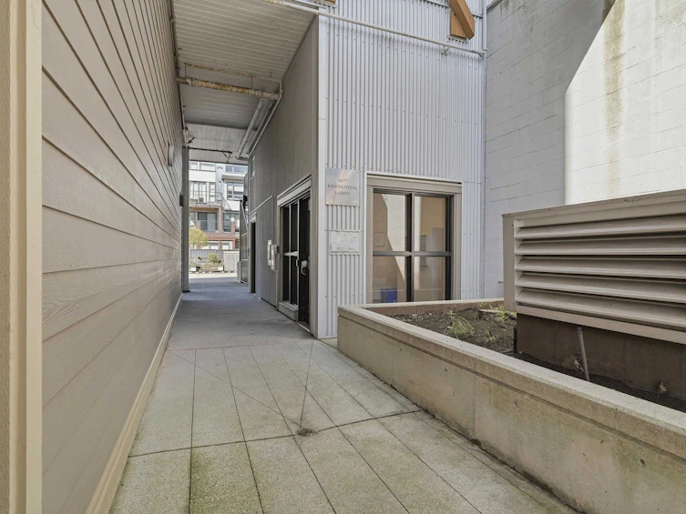210-6077 London Road, Richmond, BC, V7E 0A7 - 25