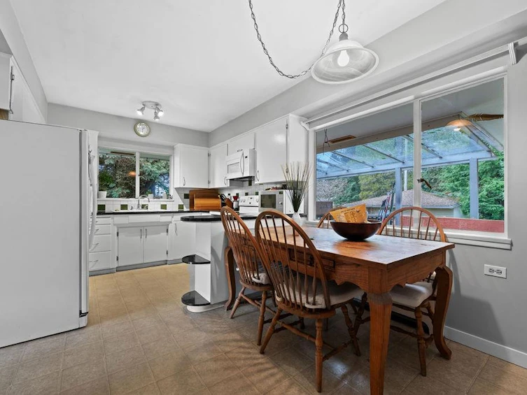 3955 Highland Boulevard, North Vancouver, BC, V7R 2Y7 - 9