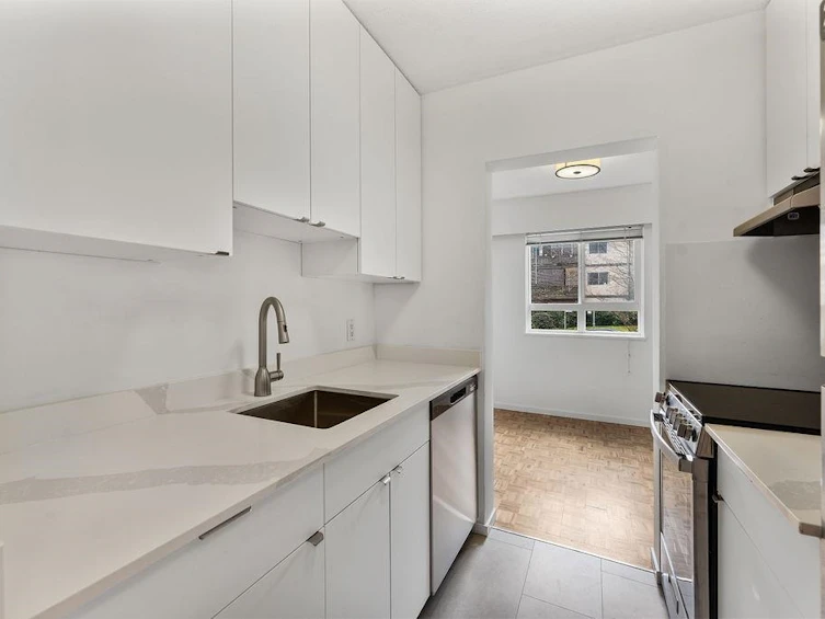 305-2025 W 2nd Avenue, Vancouver, BC, V6J 1J6 - 6