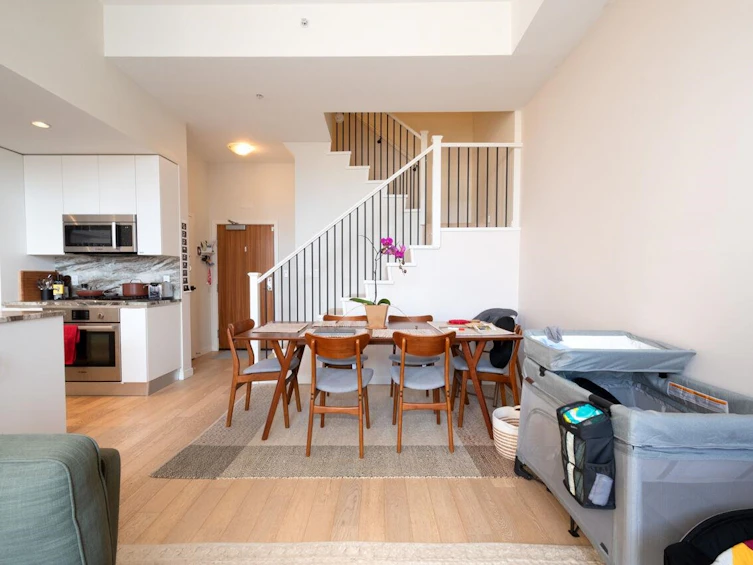 2063 W 10th Avenue, Vancouver, BC, V6J 0H1 - 6