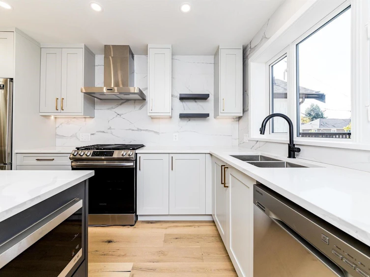 5455 Killarney Street, Vancouver, BC, V5R 3W3 - 5