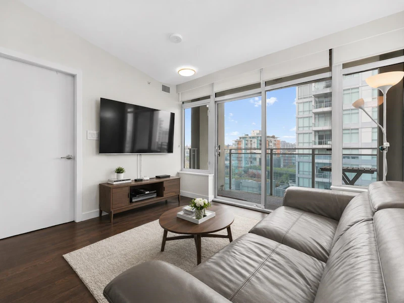 1107 - 111 E 1st Avenue, Vancouver BC V5T 1A4