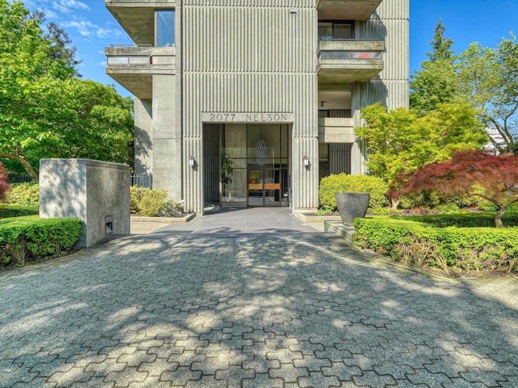 1201-2077 Nelson Street, Vancouver, BC, V6G 2Y2 - 4