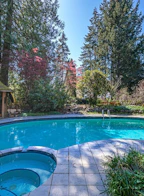 5260 Kew Road