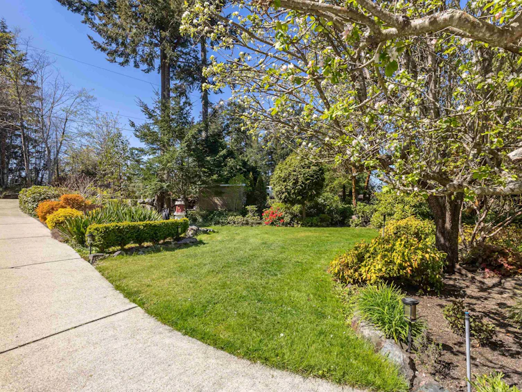 10040 Wescan Road, Halfmoon Bay, BC, V0N 1Y2 - 15