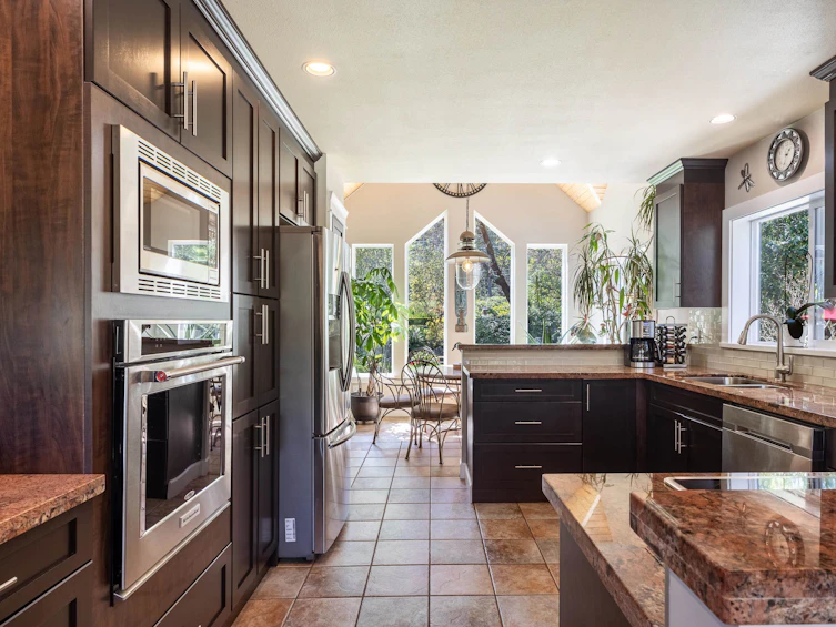 10040 Wescan Road, Halfmoon Bay, BC, V0N 1Y2 - 21