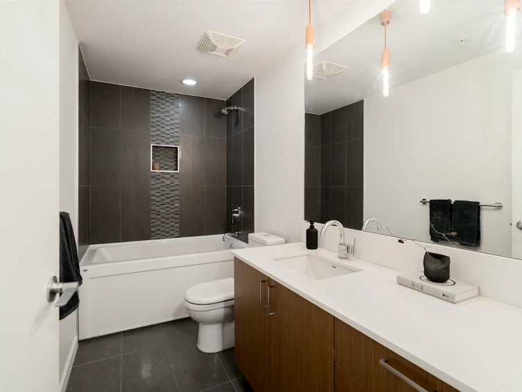 314-221 Union Street, Vancouver, BC, V6A 0B4 - 22