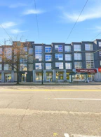 309 418 E Broadway