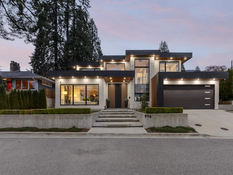 976 Melbourne Avenue, North Vancouver, BC, V7R 1N9 - 32