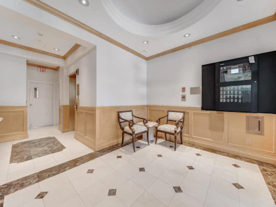 1000-1788 W 13th Avenue - 4