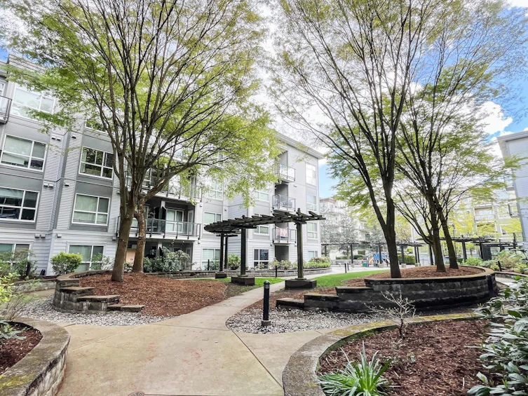 215-13733 107a Avenue, Surrey, BC, V3T 0B7 - 21