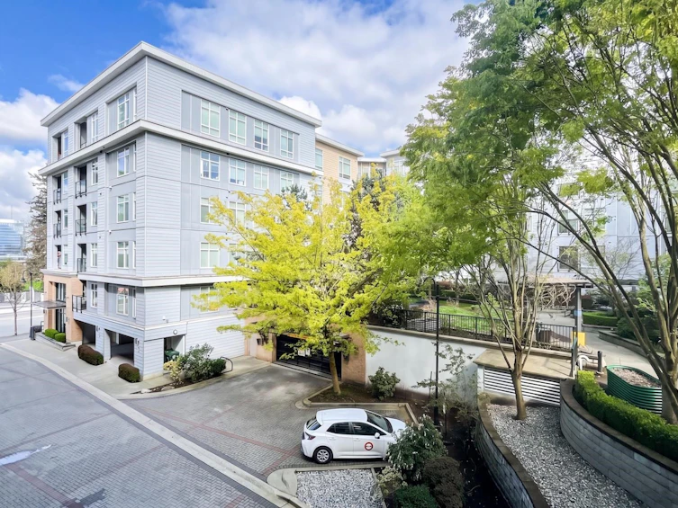 215-13733 107a Avenue, Surrey, BC, V3T 0B7 - 18