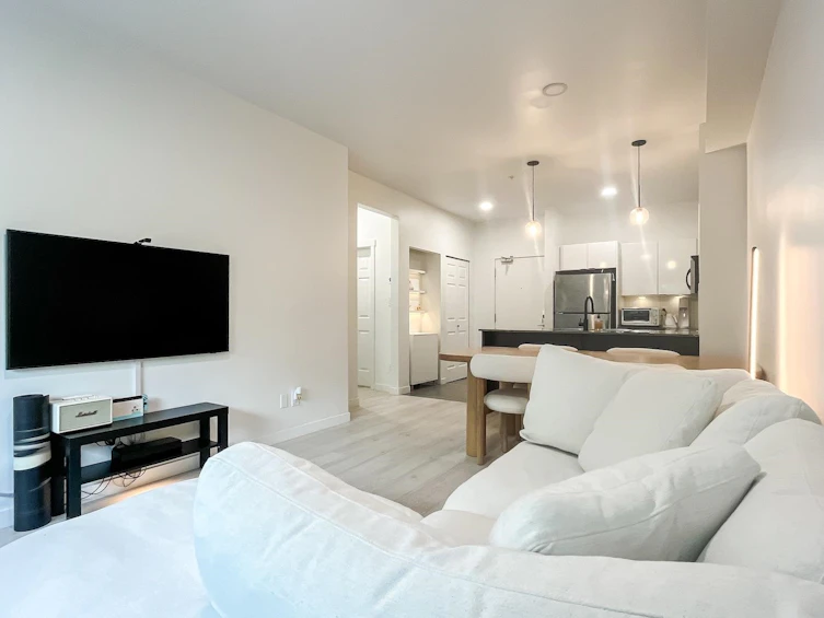 215-13733 107a Avenue, Surrey, BC, V3T 0B7 - 5