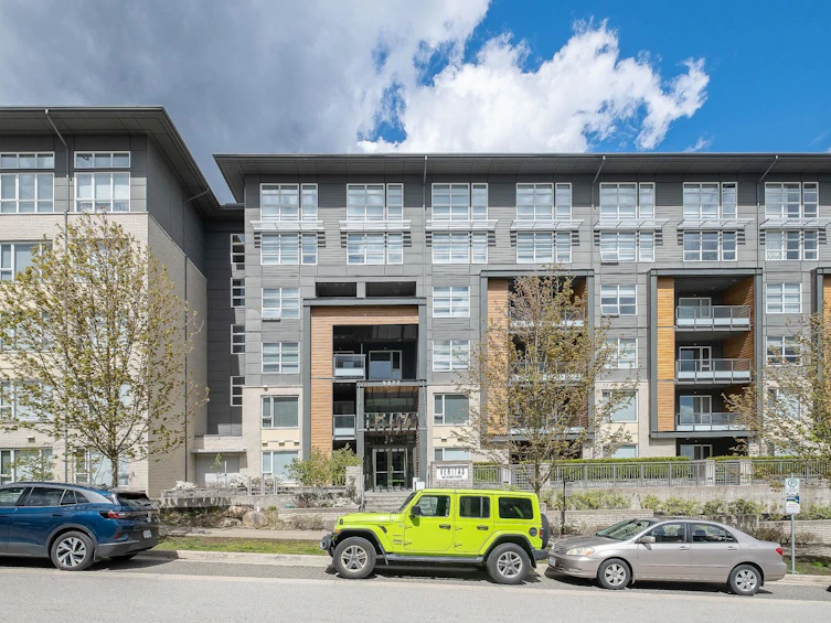 510-9877 University Crescent, Burnaby, BC, V5A 0E5 - 3