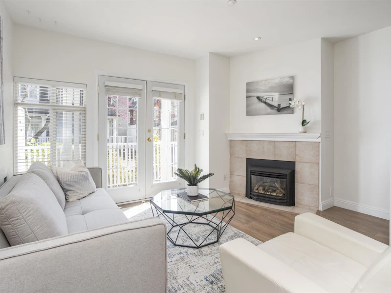 2836 E Kent South Way Avenue, Vancouver BC V5S 4T4