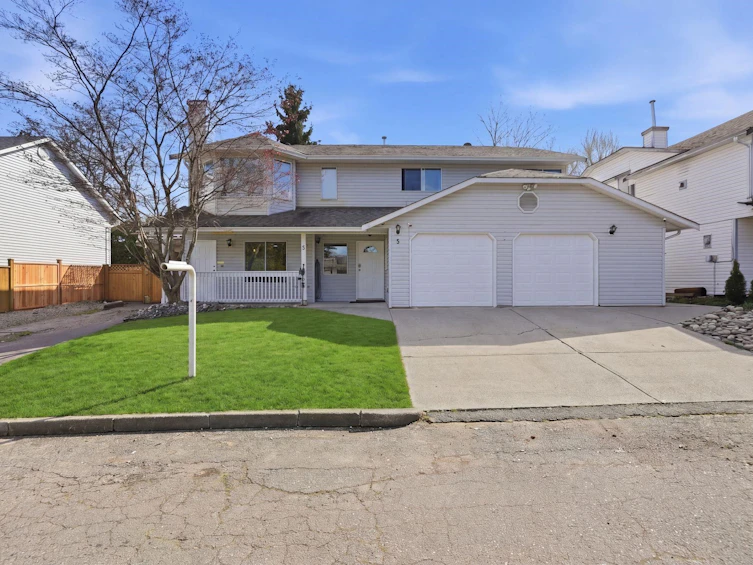 5-11954 Hawthorne Street, Maple Ridge, BC, V2X 6V4