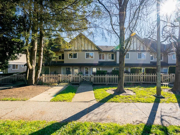 23-9088 Halston Court, Burnaby, BC, V3N 0A7 - 32