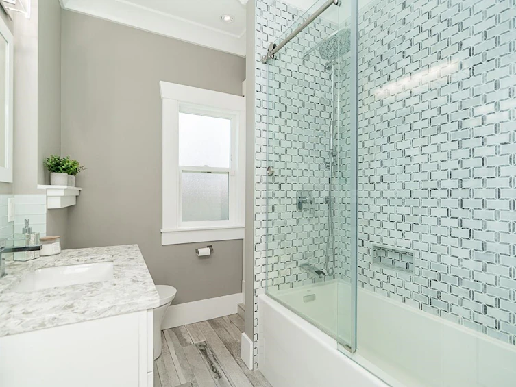 905 Edinburgh Street, New Westminster, BC, V3M 2V2 - 15