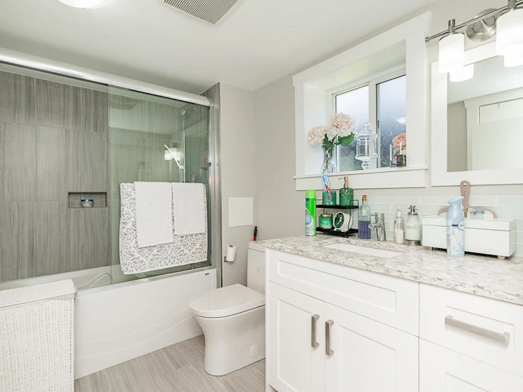 905 Edinburgh Street, New Westminster, BC, V3M 2V2 - 33