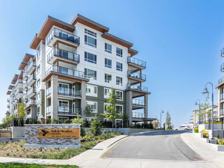 606-2499 Rabbit Drive, Delta, BC, V4M 0G4 - 2