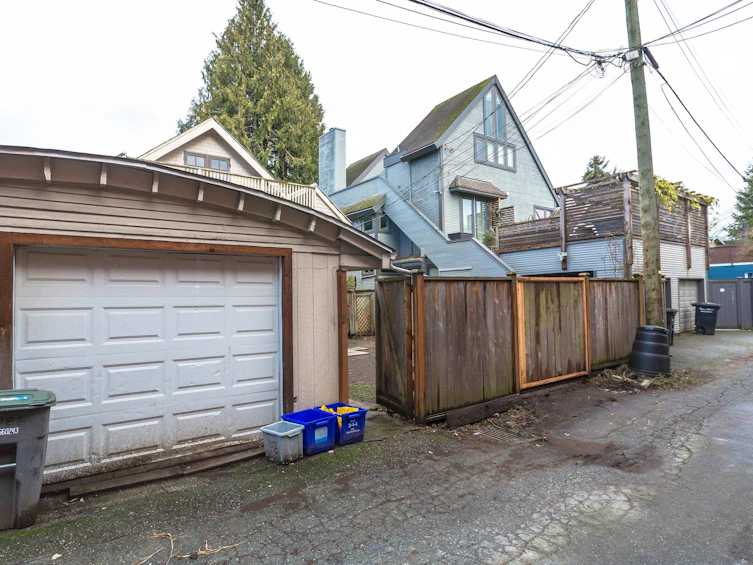 3086 W 2nd Avenue, Vancouver, BC, V6K 1K4 - 23